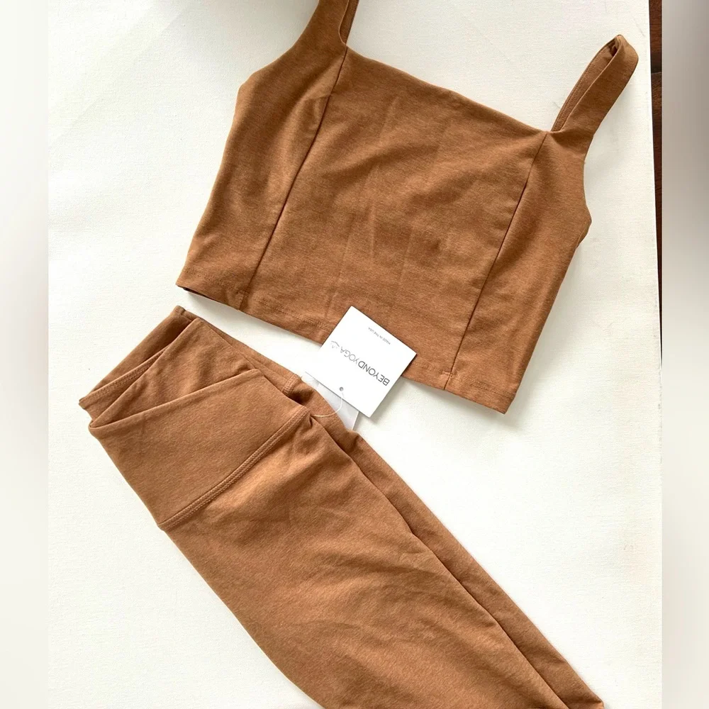 Beyond Yoga Spacedye Caramel Toffee Heather Impress Tank. Size S - Picture 7 of 7